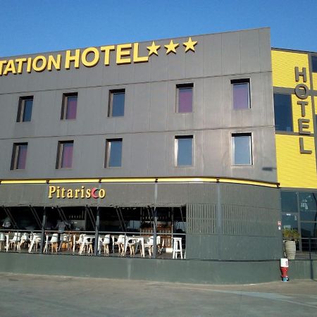 Viana Station Hotel المظهر الخارجي الصورة